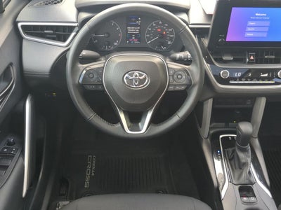 2024 Toyota Corolla Cross LE