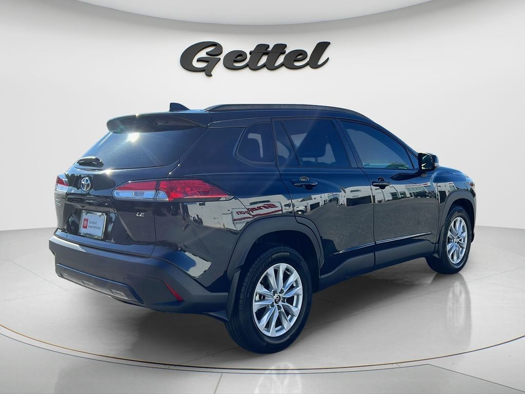 2024 Toyota Corolla Cross LE
