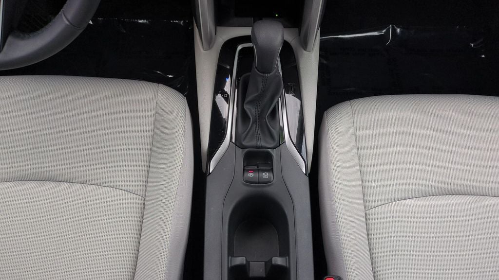 2025 Toyota Corolla Cross LE