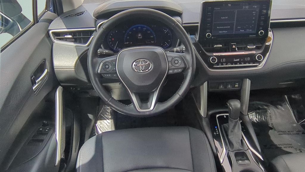 2022 Toyota Corolla Cross XLE