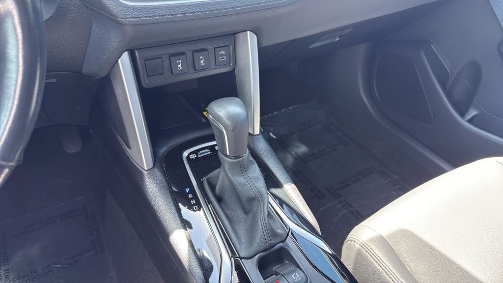 2023 Toyota Corolla Cross Hybrid XSE