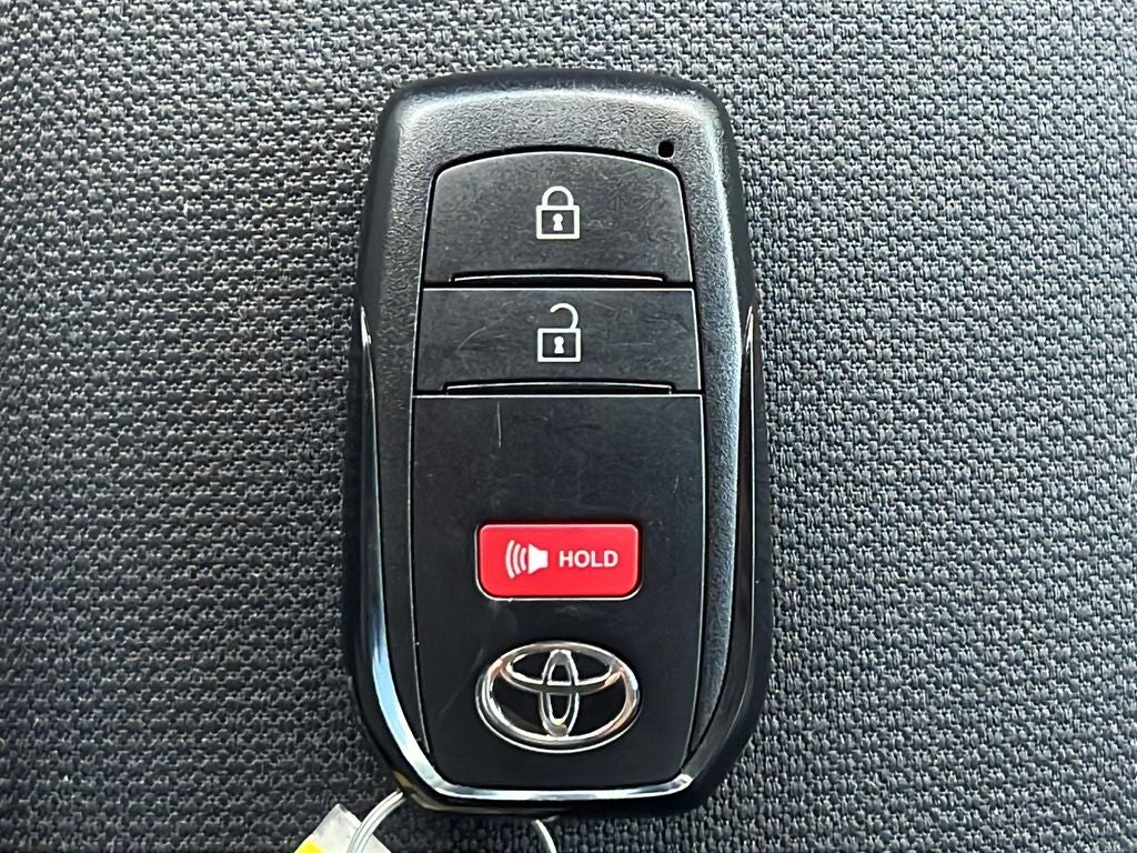 2024 Toyota Corolla Cross Hybrid SE