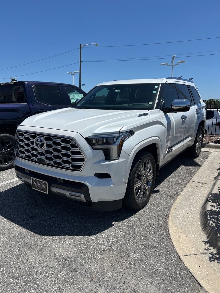 2023 Toyota SEQUOIA 4WD Capstone