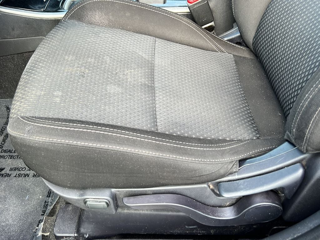 2020 Mitsubishi Outlander ES
