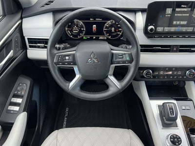 2024 Mitsubishi Outlander SEL