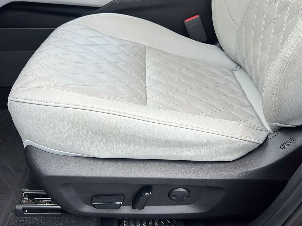 2024 Mitsubishi Outlander SEL