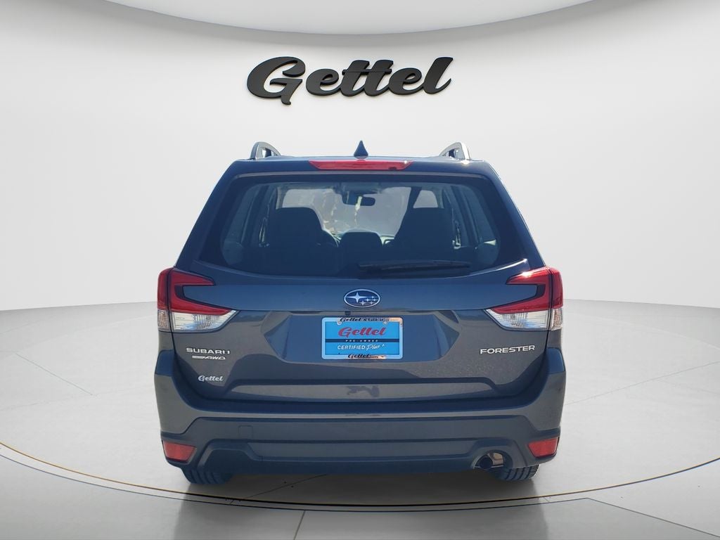 2021 Subaru Forester Base