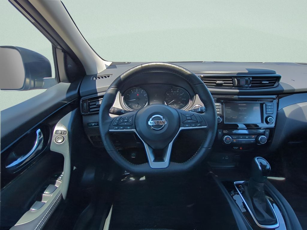 2022 Nissan Rogue Sport SV
