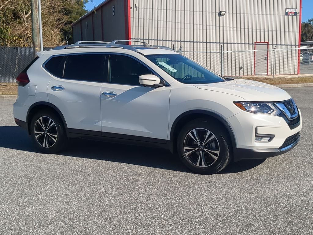 2020 Nissan Rogue SV