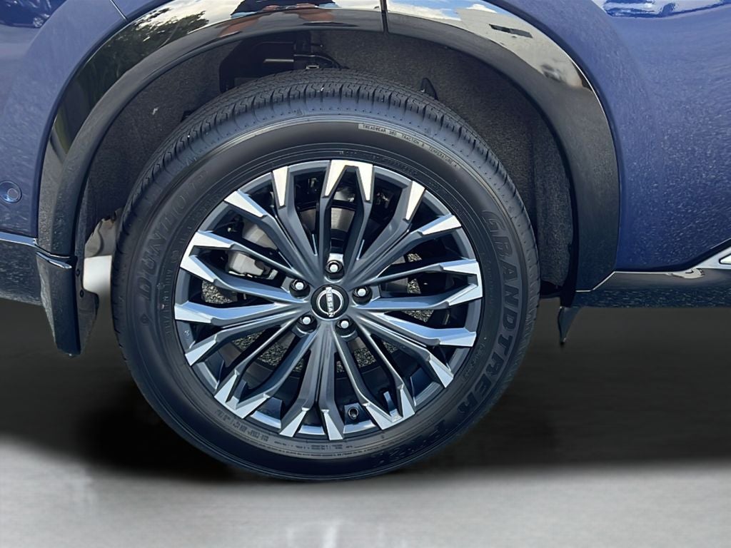 2025 Nissan Rogue Platinum