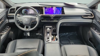 2025 Toyota Crown Signia XLE