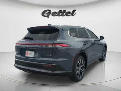 2026 Toyota CROWN SIGNIA XLE