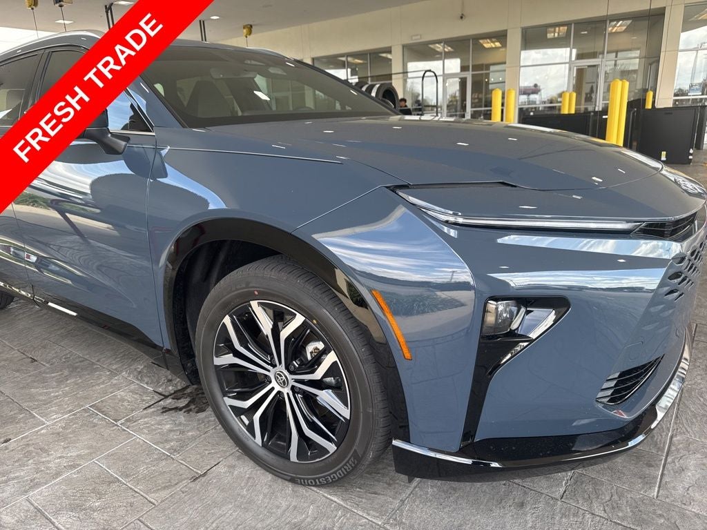 2026 Toyota Crown Signia XLE