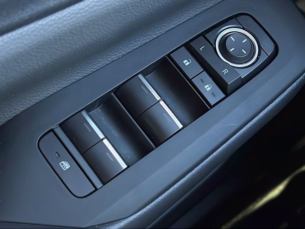 2025 Toyota PRIUS Limited