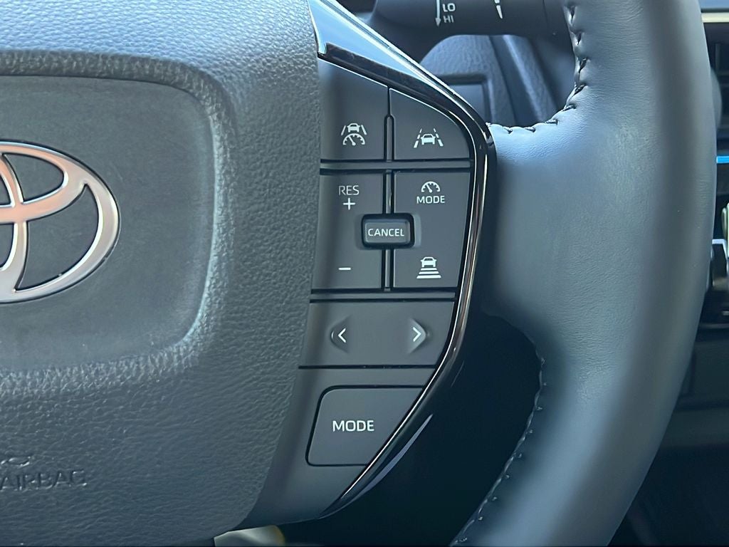 2025 Toyota PRIUS Limited