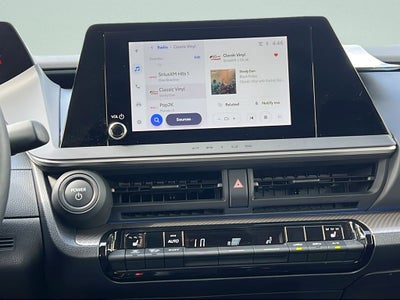 2025 Toyota Prius XLE