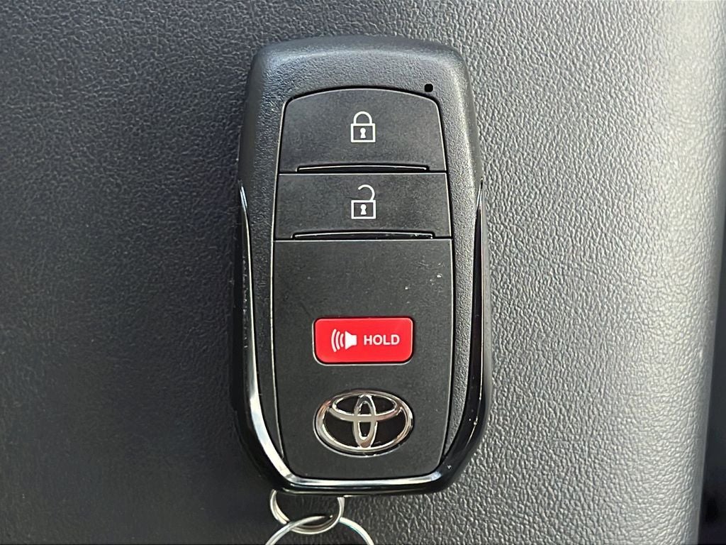 2025 Toyota Prius Plug-in Hybrid CVT