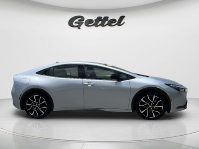 2025 Toyota Prius Plug-in Hybrid CVT