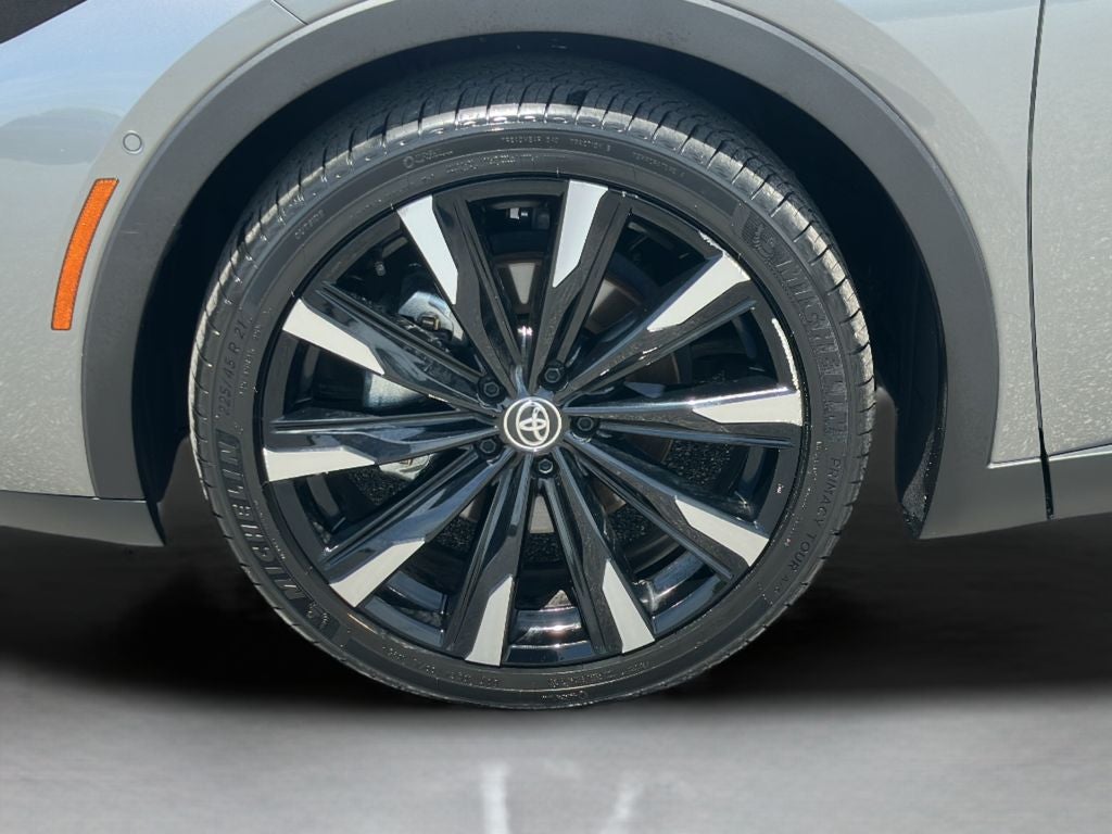 2024 Toyota Crown Platinum