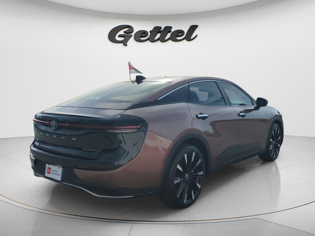 2024 Toyota CROWN Platinum