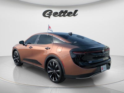 2024 Toyota CROWN Platinum