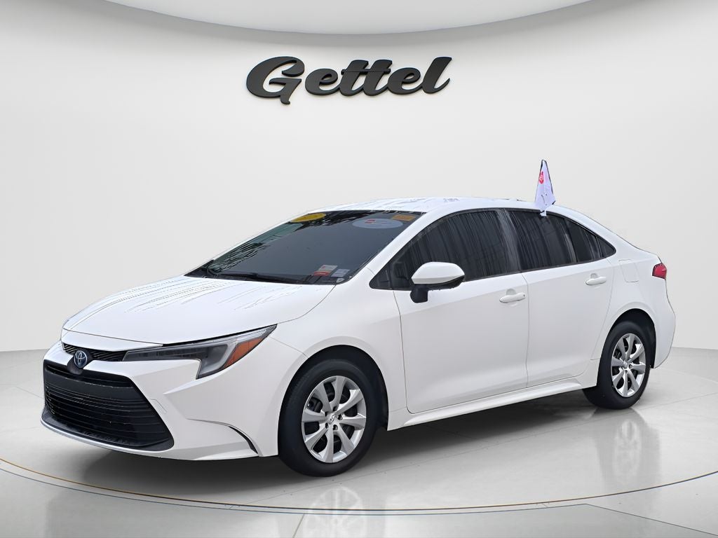 2025 Toyota COROLLA HYBRID LE