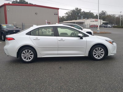 2024 Toyota Corolla Hybrid LE