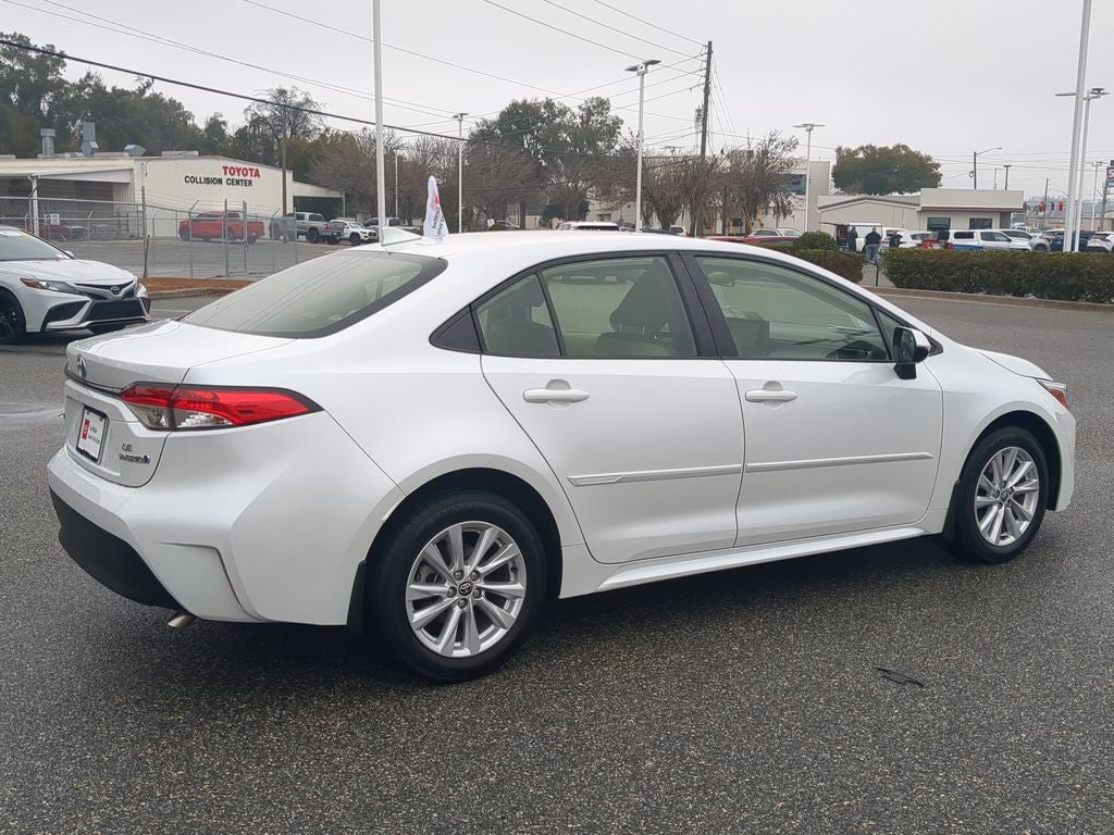 2024 Toyota Corolla Hybrid LE