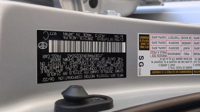 2022 Toyota COROLLA LE