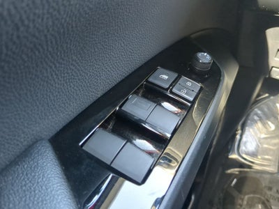 2022 Toyota Prius Prime LE