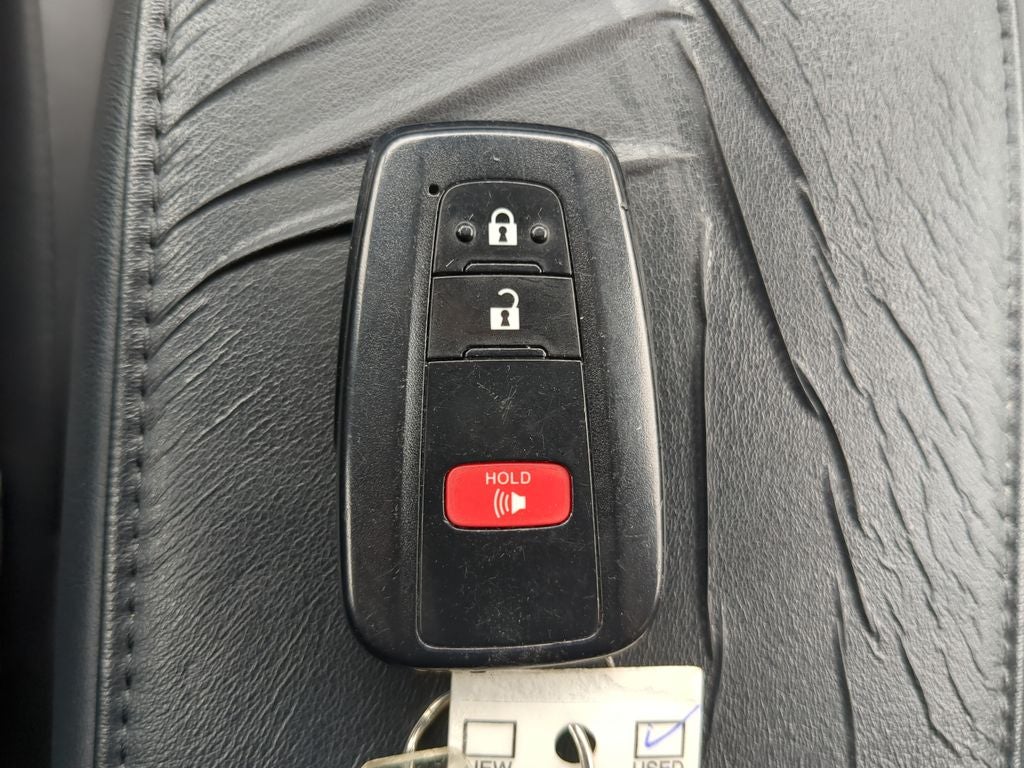 2021 Toyota PRIUS Limited