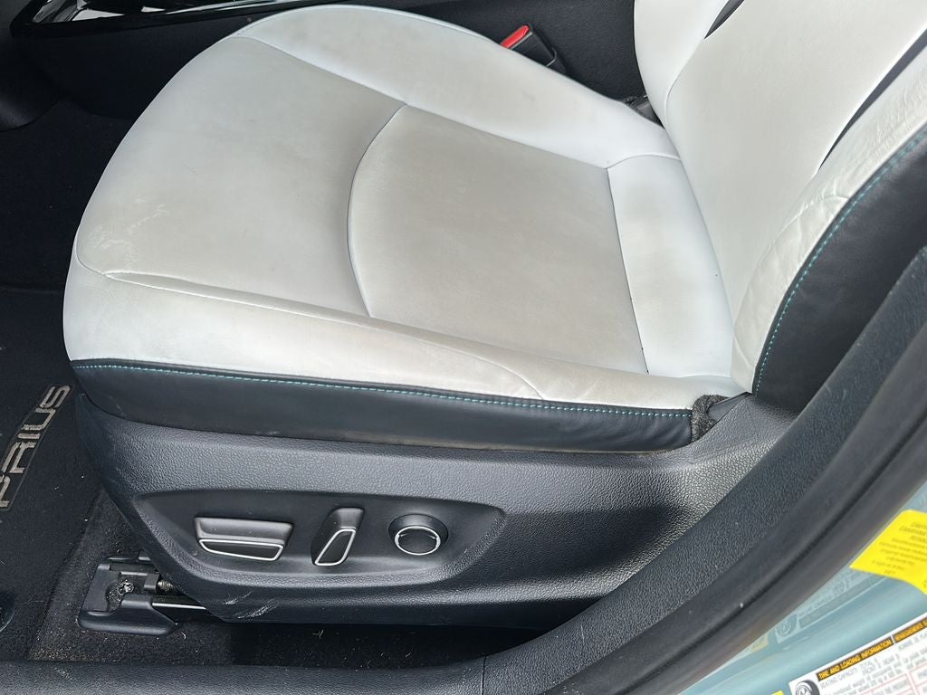 2016 Toyota PRIUS Four