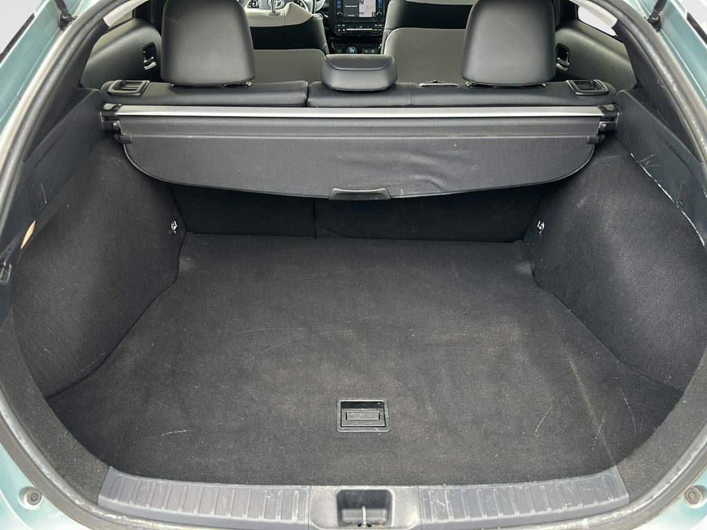 2016 Toyota PRIUS Four