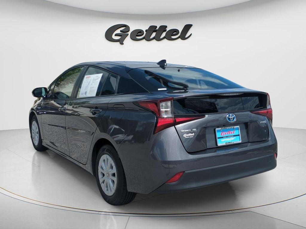 2019 Toyota PRIUS LE