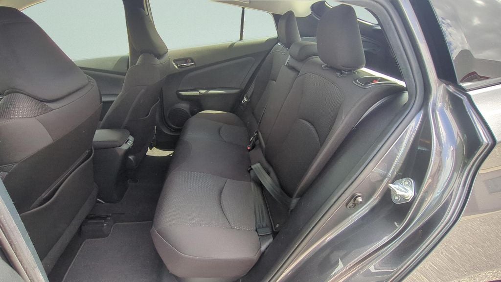 2019 Toyota PRIUS LE