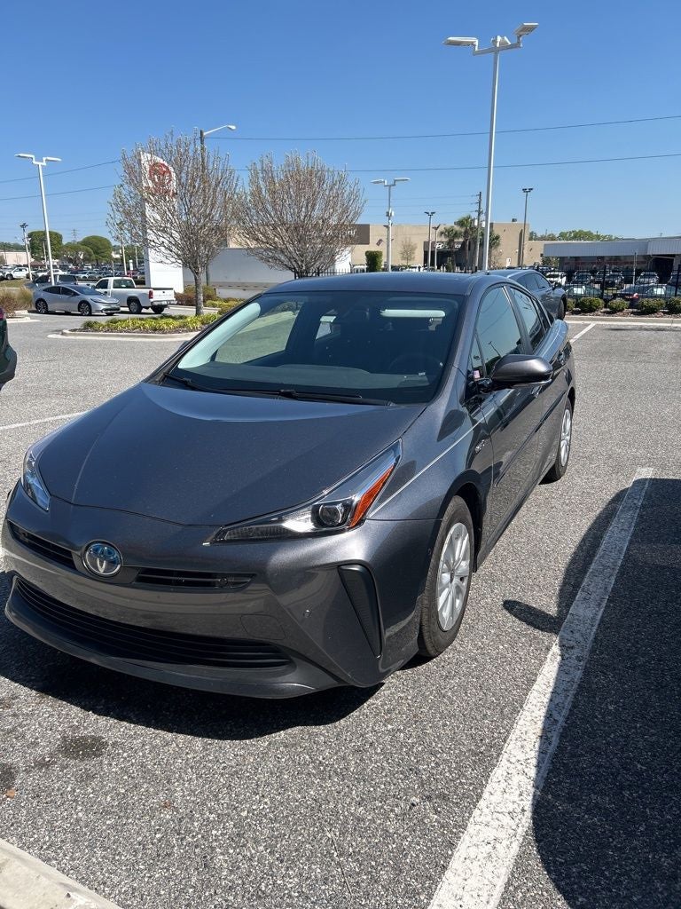 2019 Toyota PRIUS LE