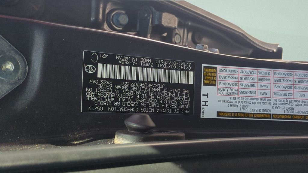 2019 Toyota PRIUS LE