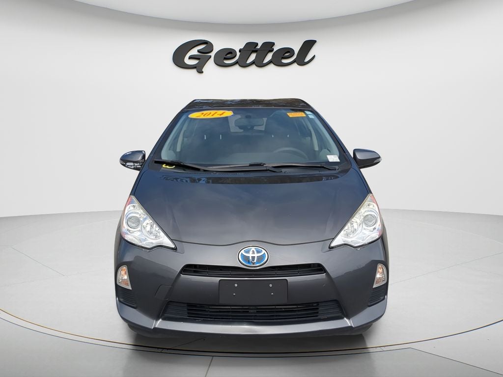 2014 Toyota PRIUS c Two