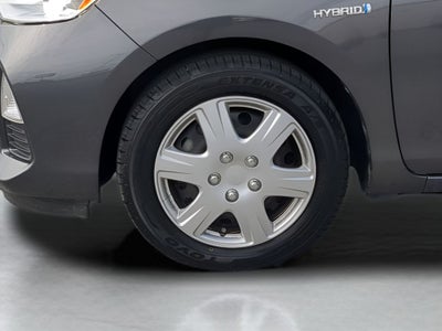 2014 Toyota PRIUS c Two