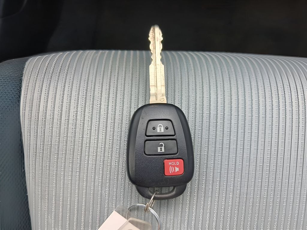 2014 Toyota PRIUS c Two