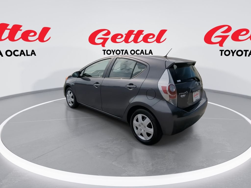 2014 Toyota PRIUS c Two