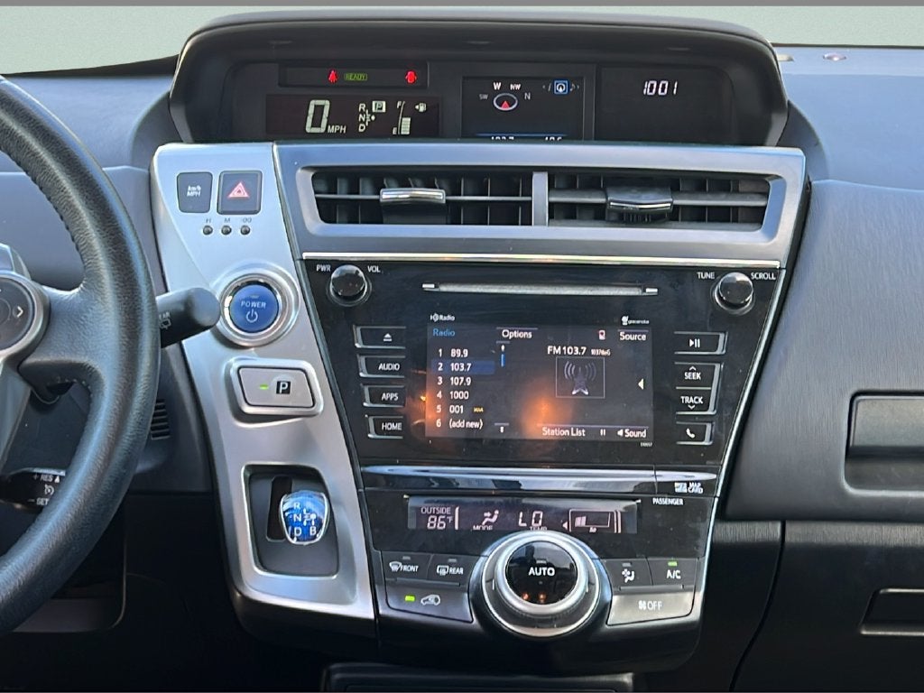 2015 Toyota PRIUS v Five