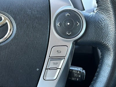 2015 Toyota PRIUS v Five