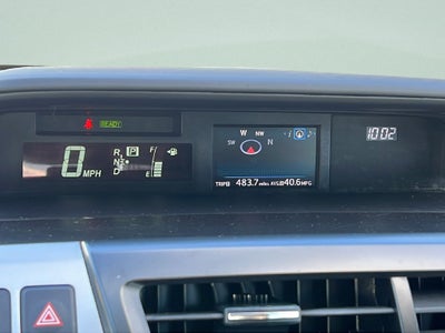 2015 Toyota PRIUS v Five