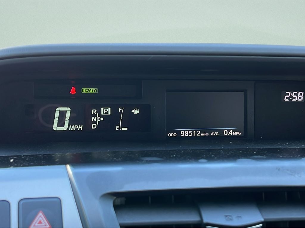 2017 Toyota Prius v Five