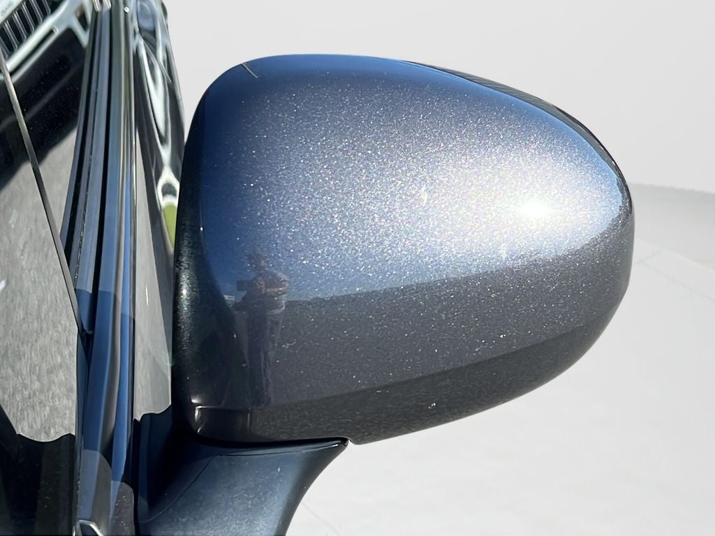 2017 Toyota Prius v Five