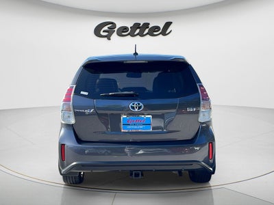 2017 Toyota Prius v Five