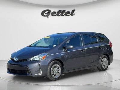 2017 Toyota PRIUS v Four