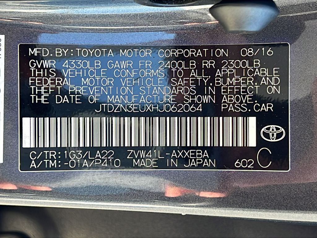 2017 Toyota PRIUS v Four