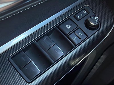 2024 Toyota Venza XLE